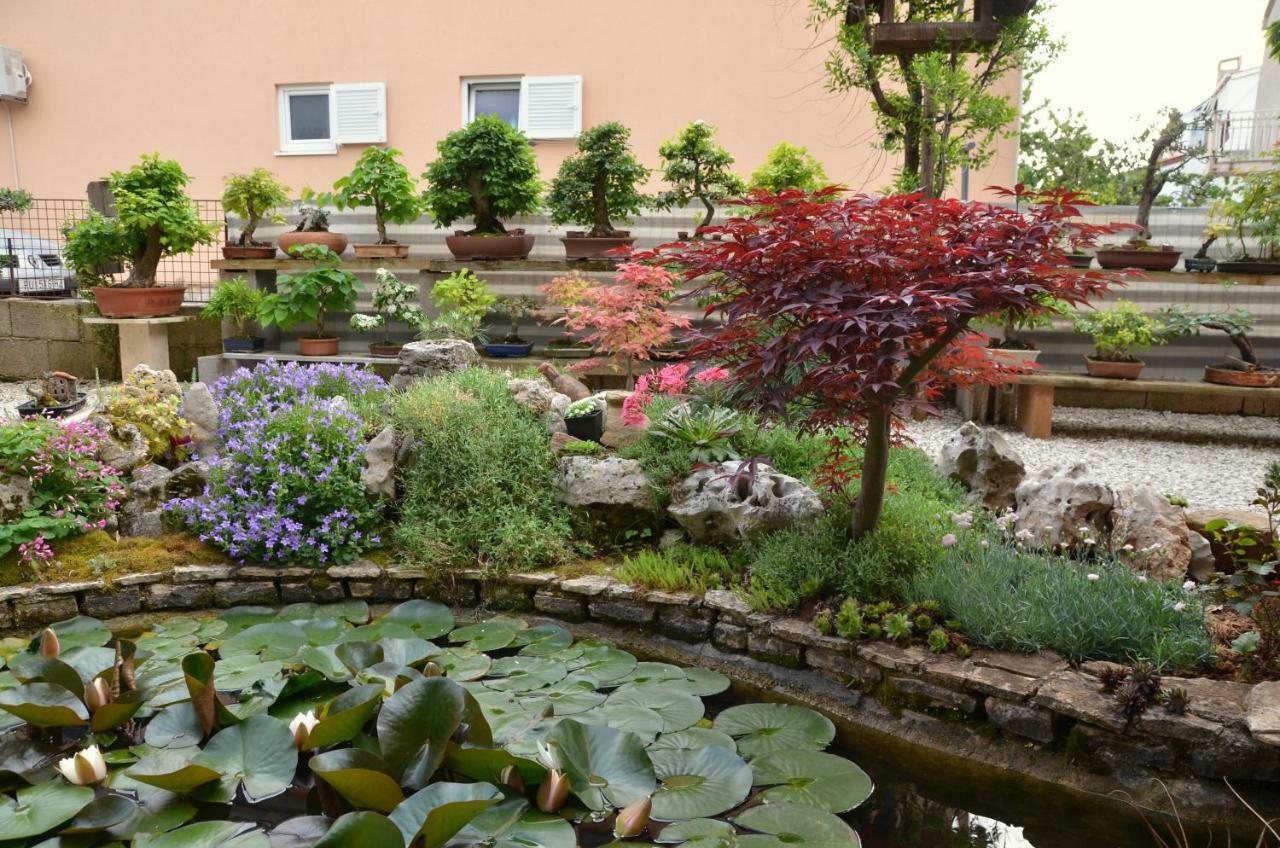 Apartment Beautiful Garden By Rent Istria 포레치 외부 사진